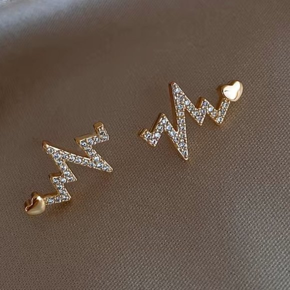 "Warrior" Heartbeat Diamond Minimalist EKG Everyday Nurse/Doctor Stud Ea… - Picture 3 of 4